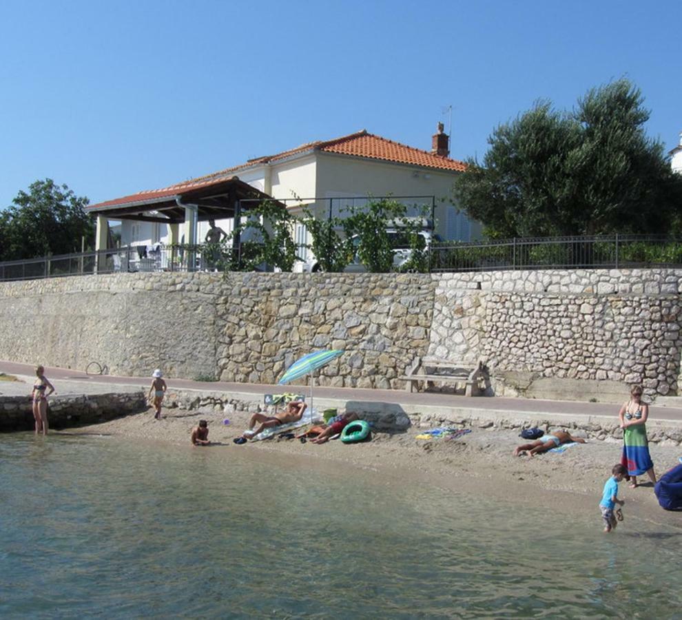 Villa Riva Barbat na Rabu Екстериор снимка